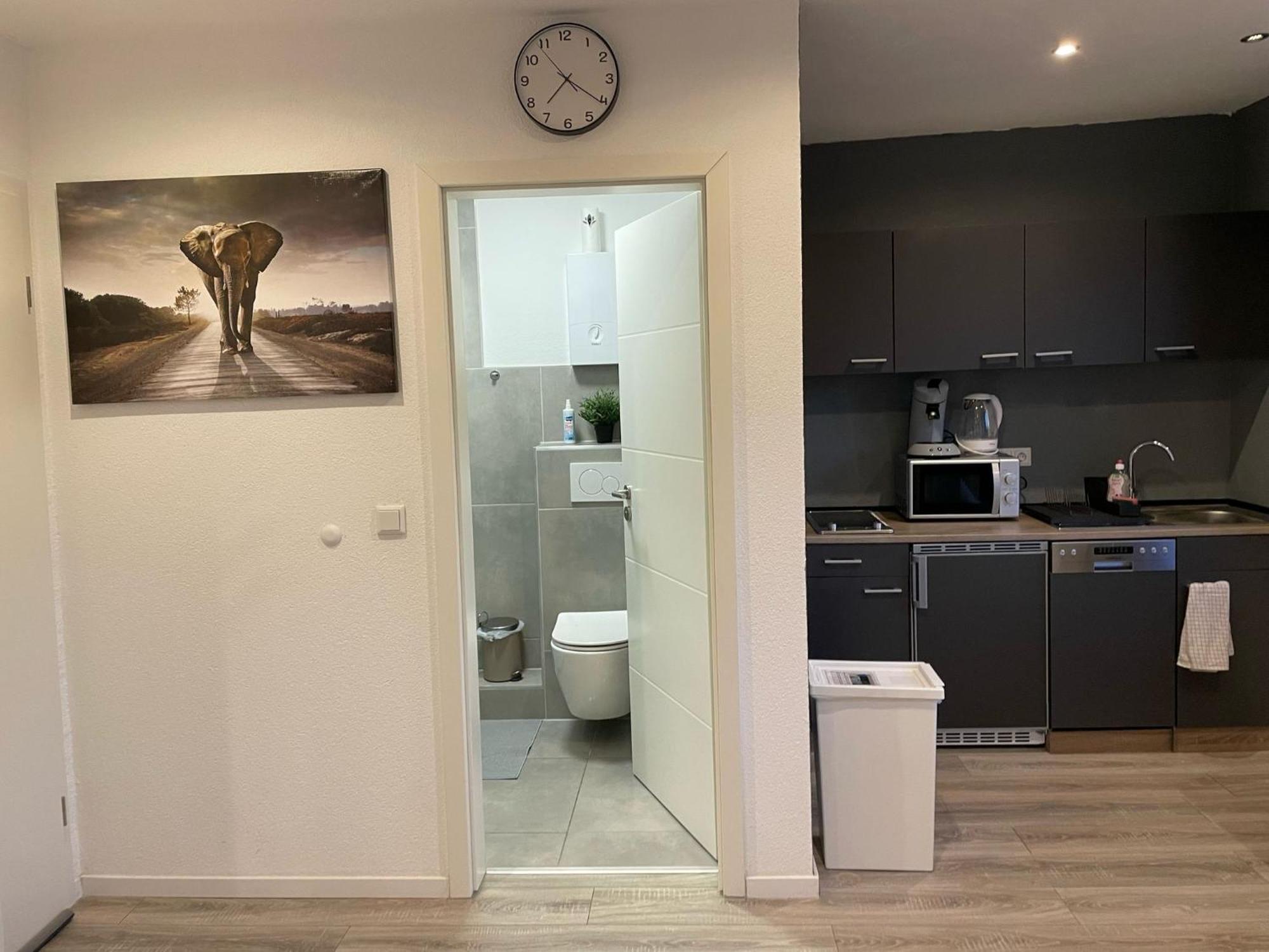 Sleep & Go Deluxe 1 Apartment Naehe Duesseldorf Krefeld Buitenkant foto