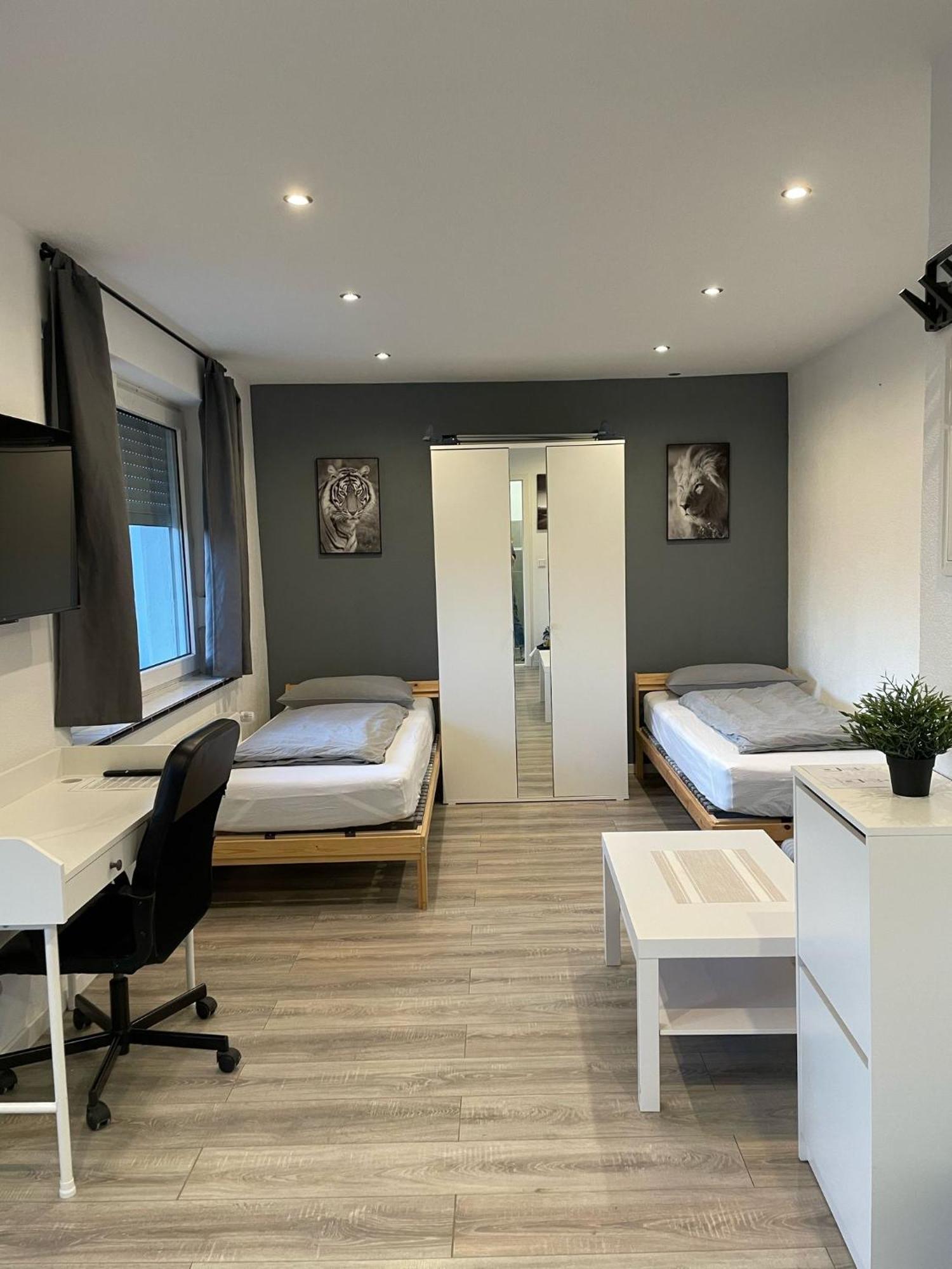 Sleep & Go Deluxe 1 Apartment Naehe Duesseldorf Krefeld Buitenkant foto